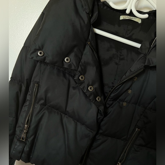 Winter jacket - Picture 2 of 6